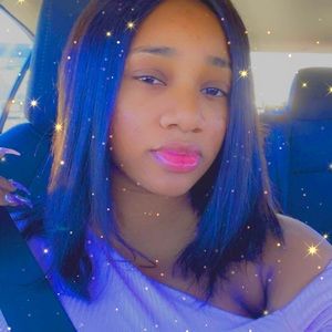 Meet your Posher, Rola